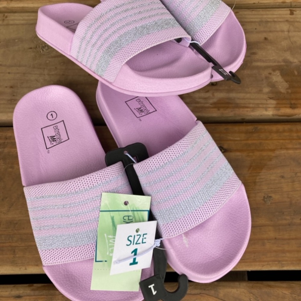 NWT Girls Pastel Pink Stretch Slides by Extremely Me sz 11